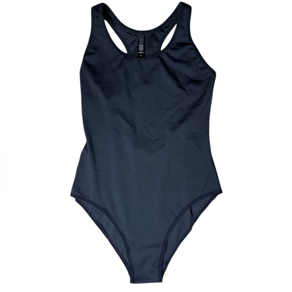 SKIMS Utility Sport Scoop Neck Bodysuit NWOT Rare black medium